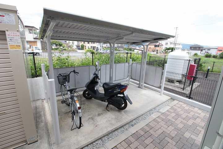 駐輪場