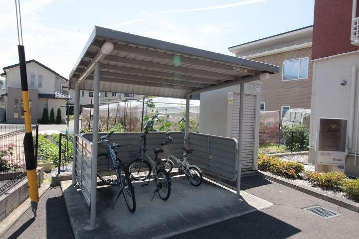 駐輪場