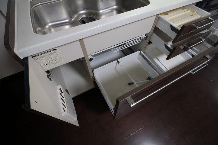 キッチン収納