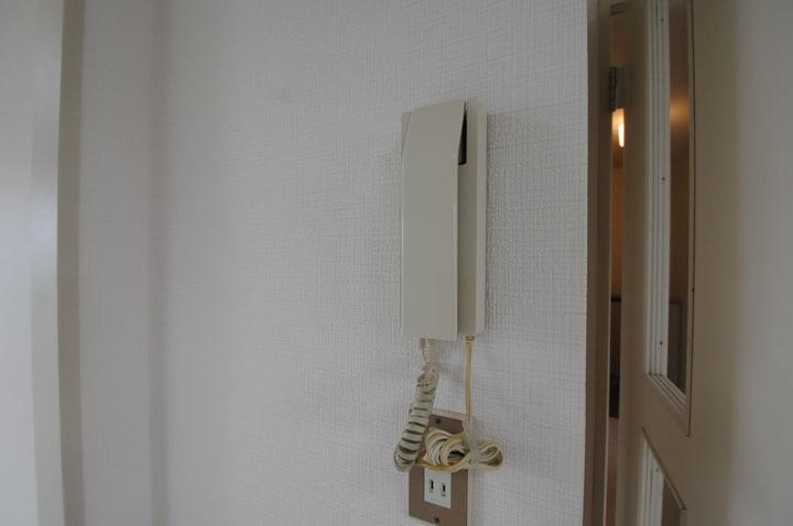インターホン