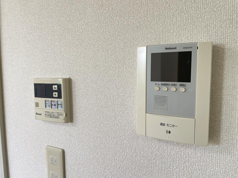 モニタ付インターホン