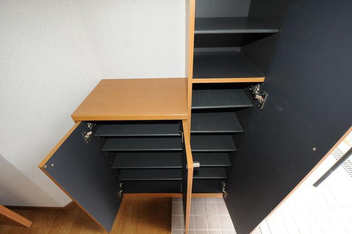 シューズボックス