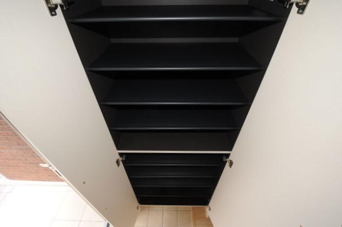 シューズボックス