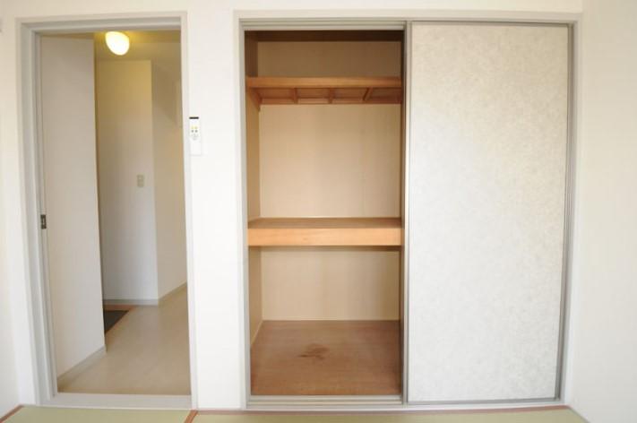 和室収納