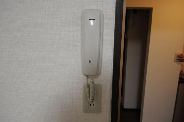 インターホン