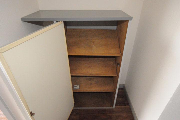 シューズボックス