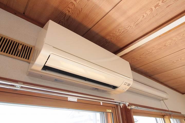 エアコン
