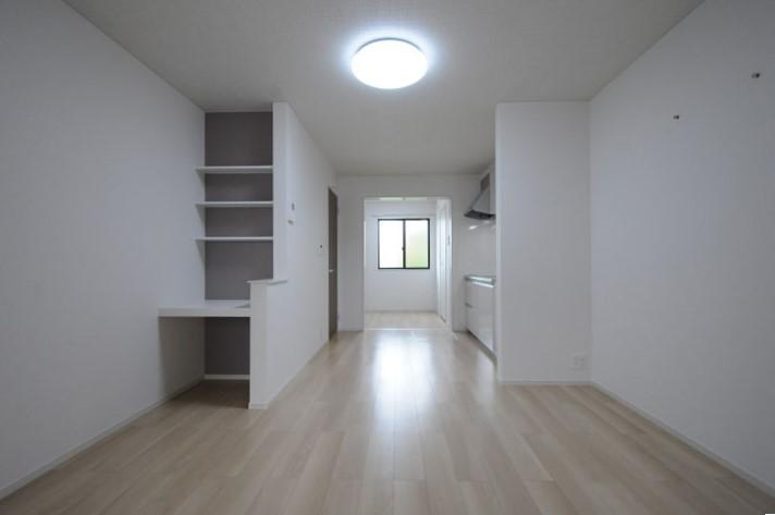 ﾘﾋﾞﾝｸﾞﾀﾞｲﾆﾝｸﾞｷｯﾁﾝ