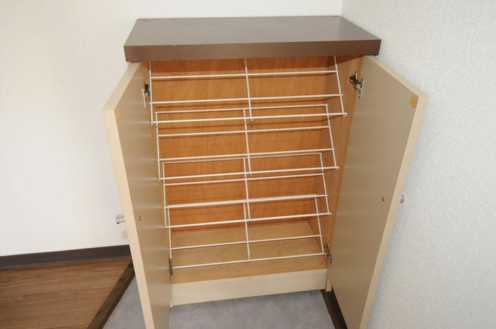 シューズボックス