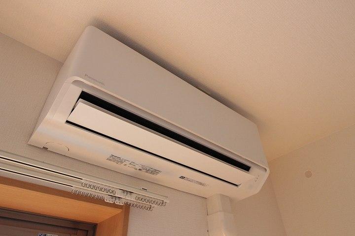 エアコン