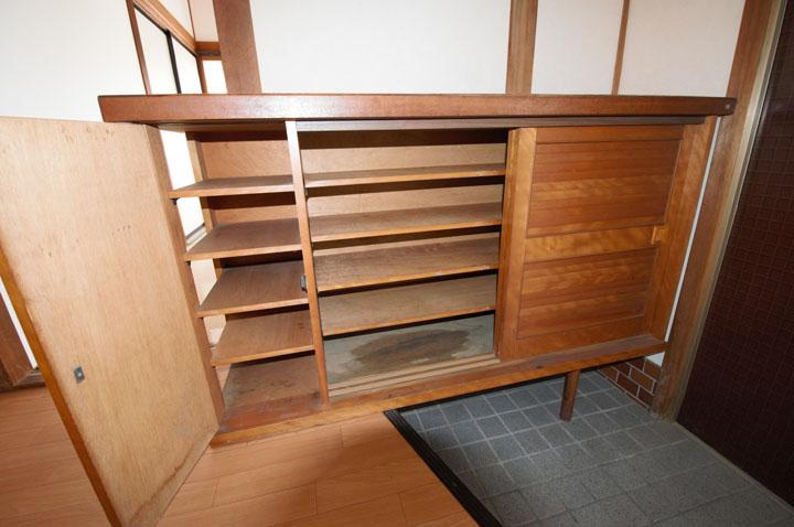 シューズボックス