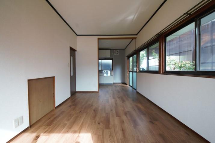 ﾘﾋﾞﾝｸﾞﾀﾞｲﾆﾝｸﾞｷｯﾁﾝ