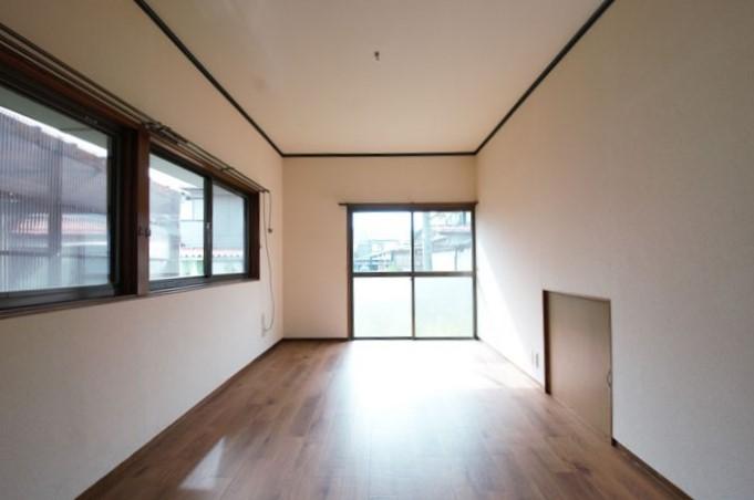 ﾘﾋﾞﾝｸﾞﾀﾞｲﾆﾝｸﾞｷｯﾁﾝ