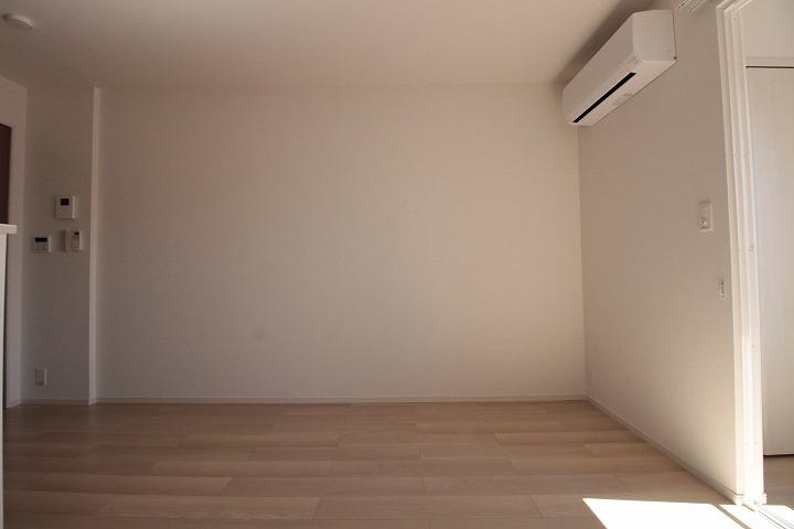 ﾘﾋﾞﾝｸﾞﾀﾞｲﾆﾝｸﾞｷｯﾁﾝ