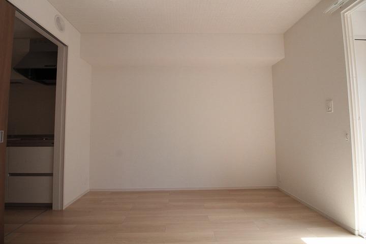 ﾘﾋﾞﾝｸﾞﾀﾞｲﾆﾝｸﾞｷｯﾁﾝ