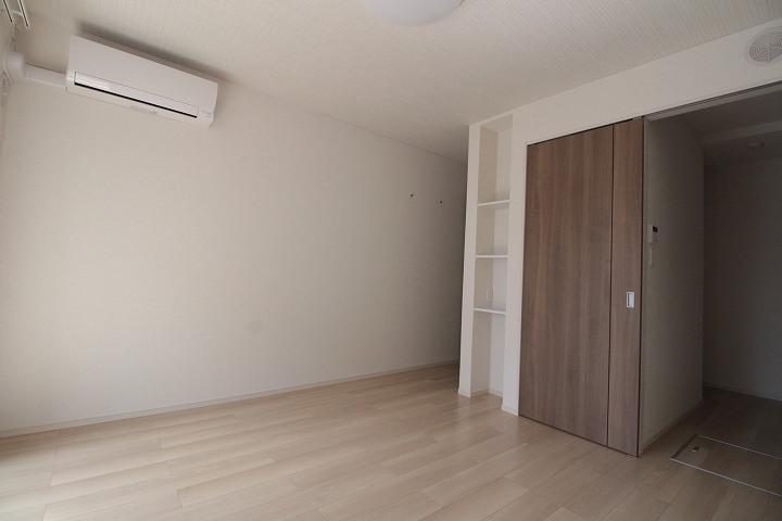 ﾘﾋﾞﾝｸﾞﾀﾞｲﾆﾝｸﾞｷｯﾁﾝ