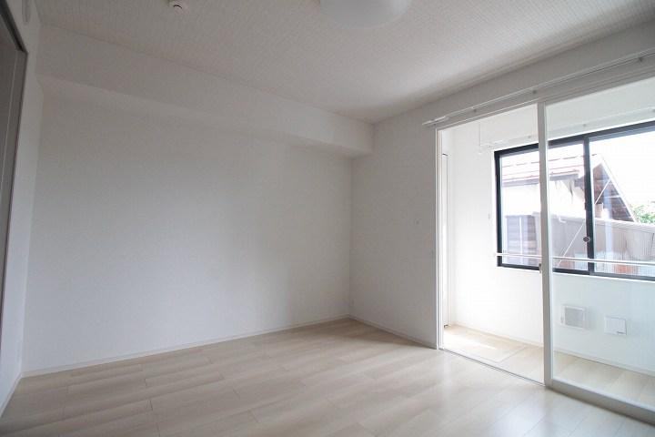 ﾘﾋﾞﾝｸﾞﾀﾞｲﾆﾝｸﾞｷｯﾁﾝ