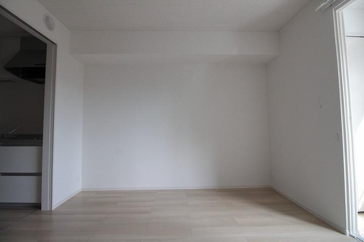 ﾘﾋﾞﾝｸﾞﾀﾞｲﾆﾝｸﾞｷｯﾁﾝ