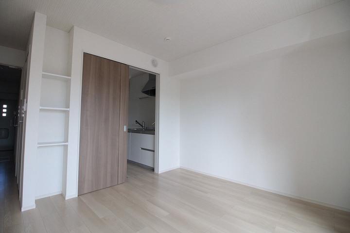 ﾘﾋﾞﾝｸﾞﾀﾞｲﾆﾝｸﾞｷｯﾁﾝ