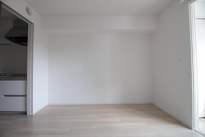 ﾘﾋﾞﾝｸﾞﾀﾞｲﾆﾝｸﾞｷｯﾁﾝ