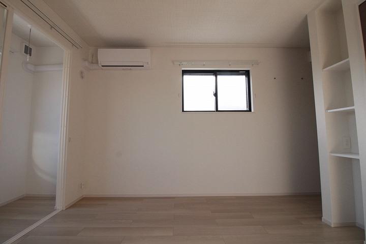 ﾘﾋﾞﾝｸﾞﾀﾞｲﾆﾝｸﾞｷｯﾁﾝ