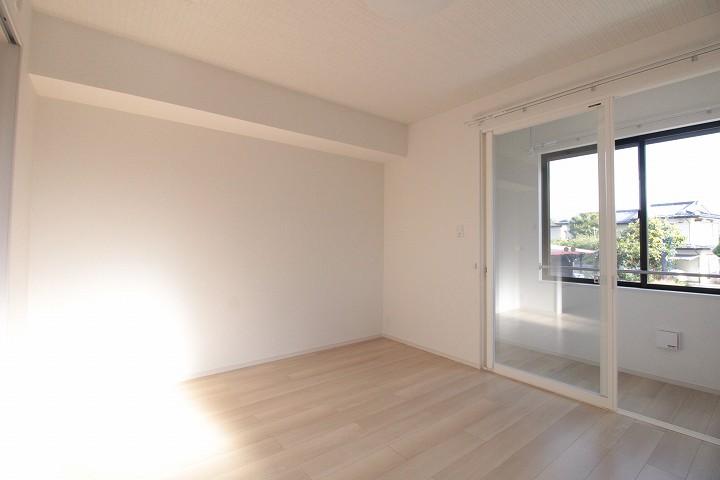 ﾘﾋﾞﾝｸﾞﾀﾞｲﾆﾝｸﾞｷｯﾁﾝ