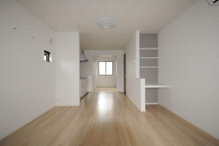 ﾘﾋﾞﾝｸﾞﾀﾞｲﾆﾝｸﾞｷｯﾁﾝ