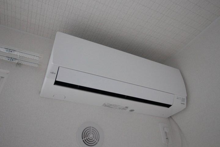 エアコン