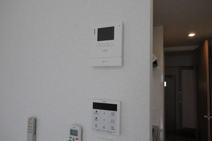 モニタ付インターホン