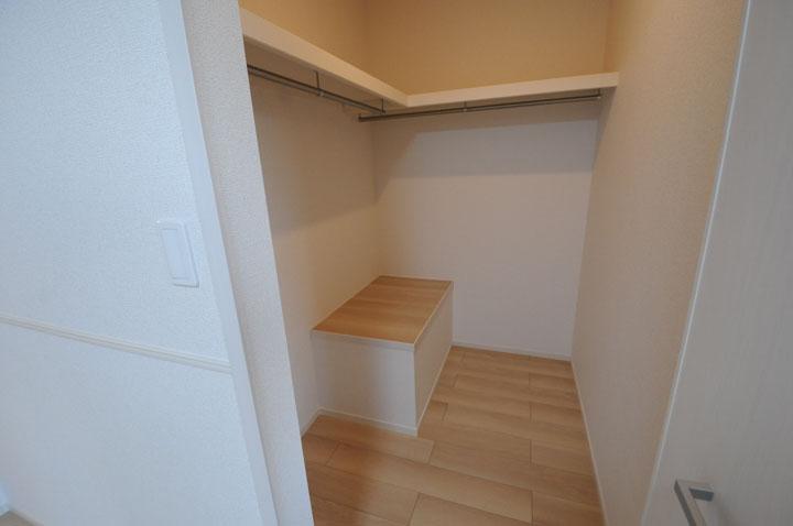 ｳｫｰｸｲﾝｸﾛｰｾﾞｯﾄ