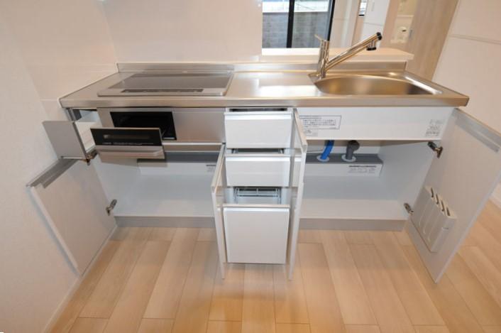 キッチン収納