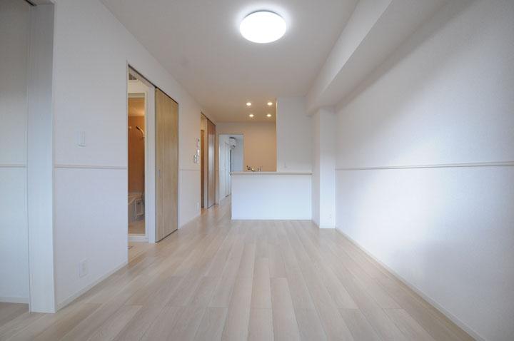 ﾘﾋﾞﾝｸﾞﾀﾞｲﾆﾝｸﾞｷｯﾁﾝ