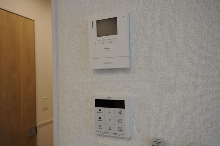 モニタ付インターホン