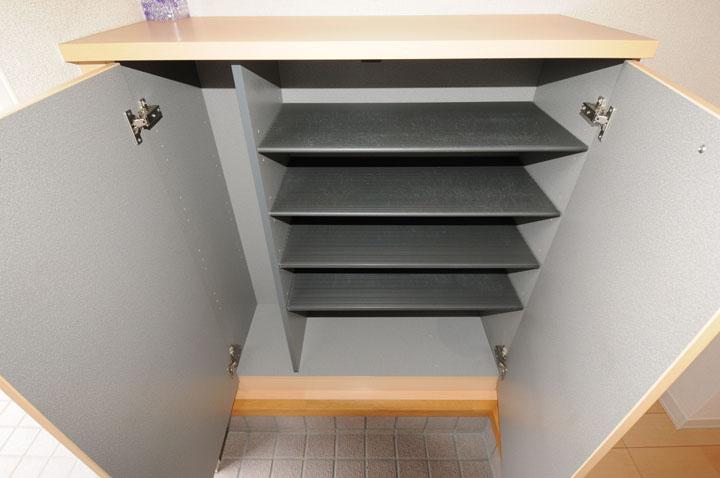 シューズボックス