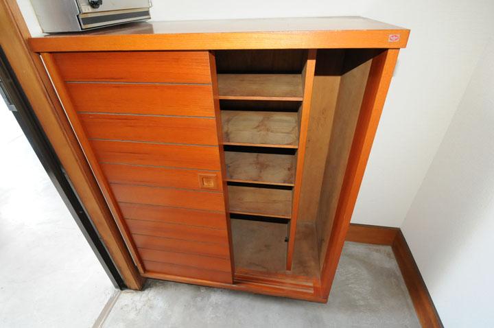 シューズボックス