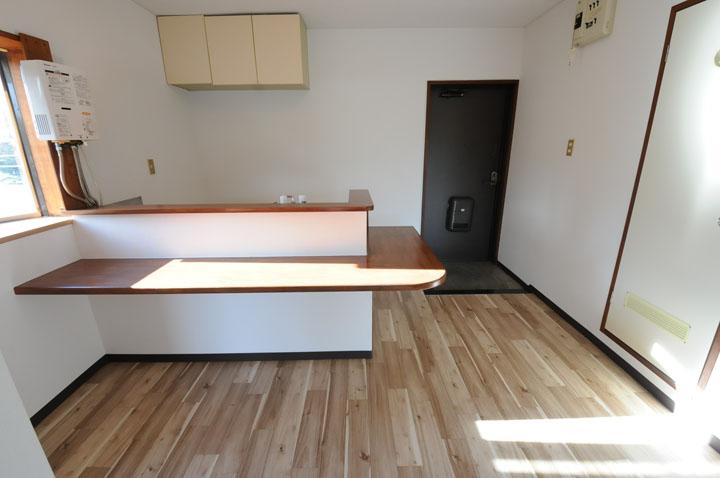 ﾘﾋﾞﾝｸﾞｷｯﾁﾝ