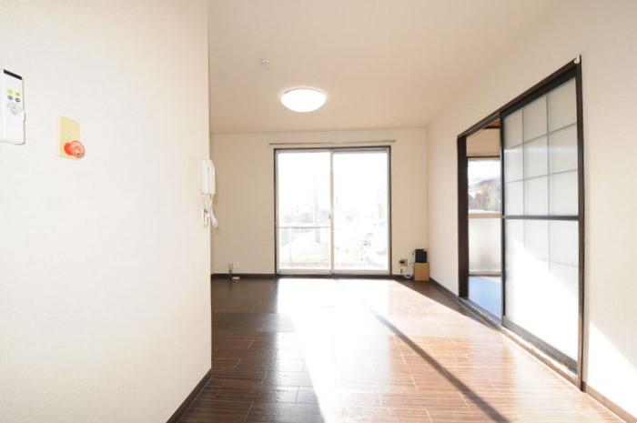 ﾘﾋﾞﾝｸﾞﾀﾞｲﾆﾝｸﾞｷｯﾁﾝ