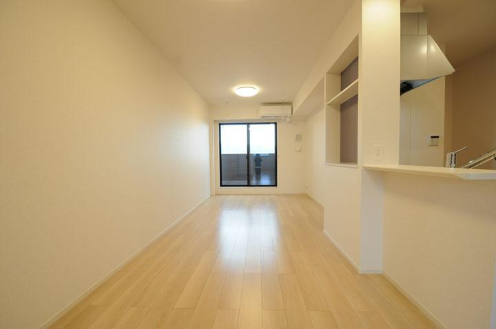 ﾘﾋﾞﾝｸﾞﾀﾞｲﾆﾝｸﾞｷｯﾁﾝ