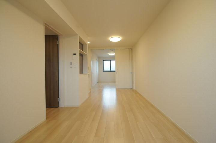 ﾘﾋﾞﾝｸﾞﾀﾞｲﾆﾝｸﾞｷｯﾁﾝ