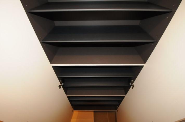 シューズボックス