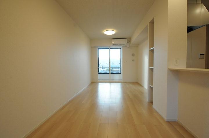 ﾘﾋﾞﾝｸﾞﾀﾞｲﾆﾝｸﾞｷｯﾁﾝ