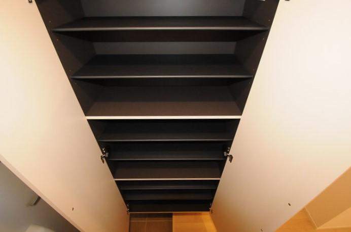 シューズボックス