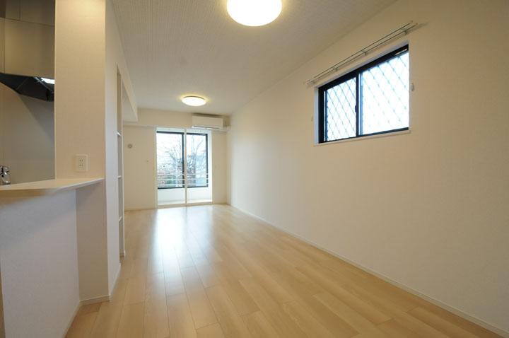 ﾘﾋﾞﾝｸﾞﾀﾞｲﾆﾝｸﾞ