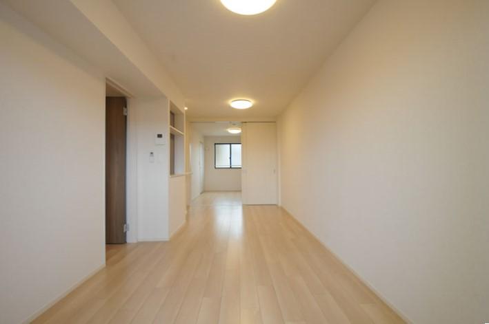 ﾘﾋﾞﾝｸﾞﾀﾞｲﾆﾝｸﾞｷｯﾁﾝ