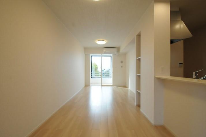 ﾘﾋﾞﾝｸﾞﾀﾞｲﾆﾝｸﾞｷｯﾁﾝ