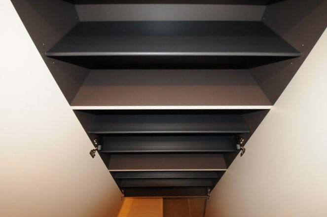 シューズボックス