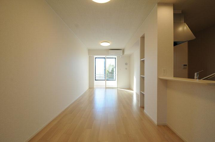 ﾘﾋﾞﾝｸﾞﾀﾞｲﾆﾝｸﾞｷｯﾁﾝ