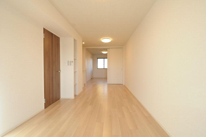 ﾘﾋﾞﾝｸﾞﾀﾞｲﾆﾝｸﾞｷｯﾁﾝ