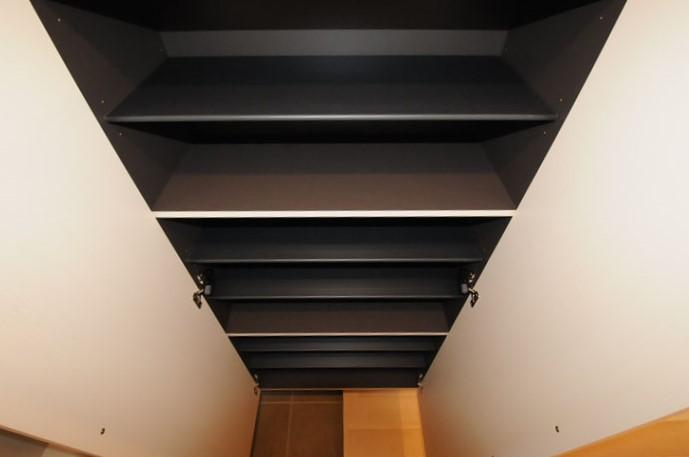 シューズボックス