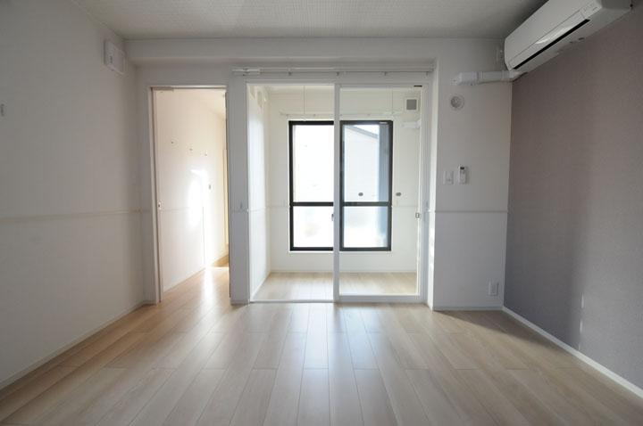 ﾘﾋﾞﾝｸﾞﾀﾞｲﾆﾝｸﾞｷｯﾁﾝ